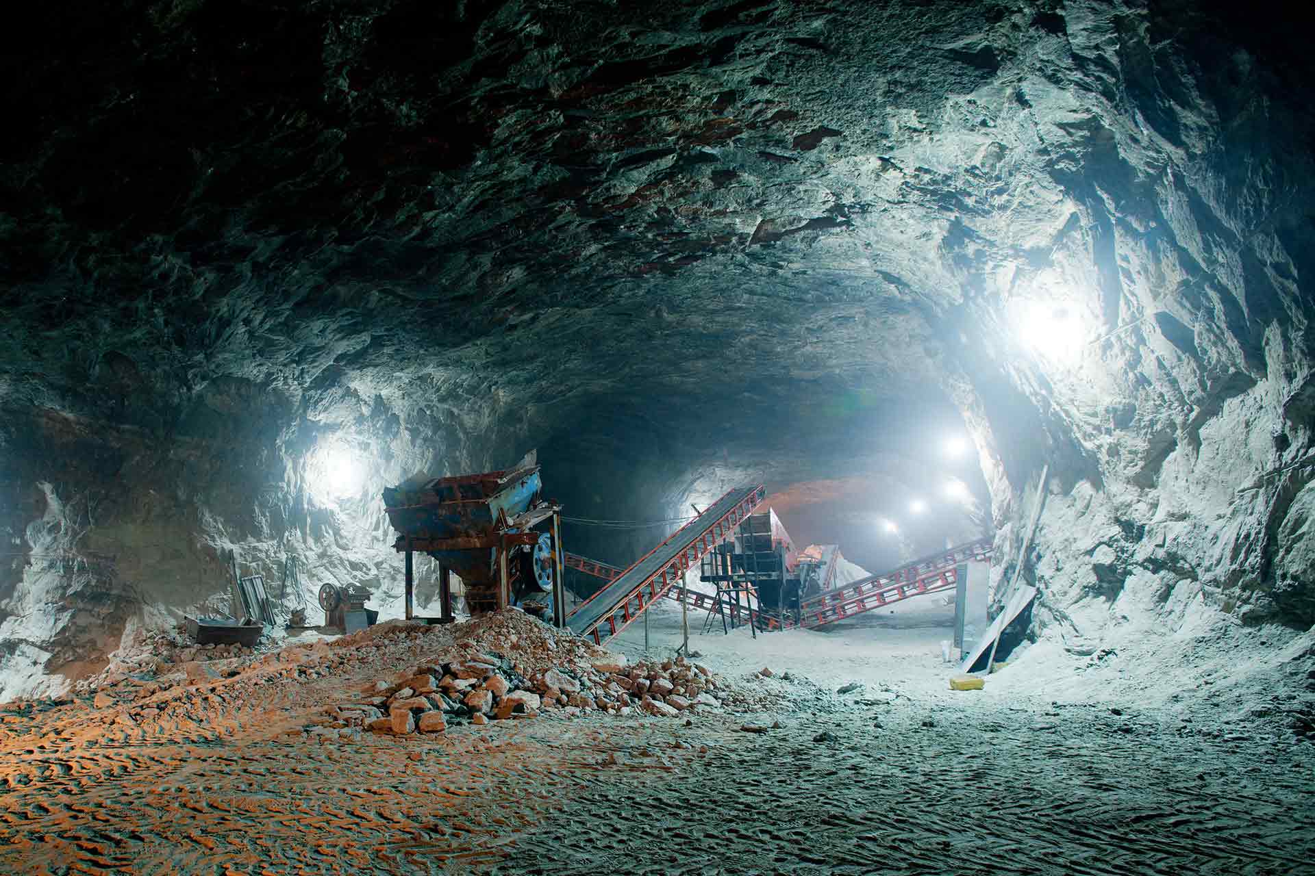 undergroundMining